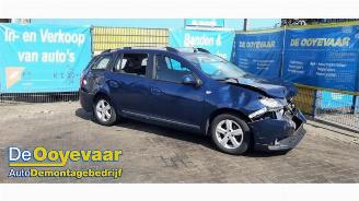 Vrakbiler auto Dacia Logan Logan MCV II/Sandero Wagon (7S), Combi, 2013 0.9 TCE 12V 2018/12