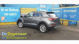 demontáž osobní automobily Volkswagen T-Roc T-Roc, SUV, 2017 1.0 TSI 12V 2023/8