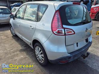 Renault Scenic Scenic III (JZ), MPV, 2009 / 2016 2.0 16V CVT picture 4