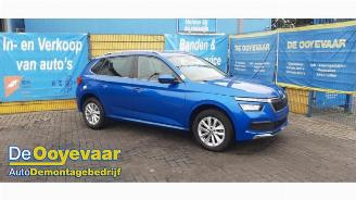 Vrakbiler auto Skoda Kamiq Kamiq, SUV, 2019 1.0 TSI 12V 2023/2