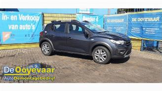 Démontage voiture Dacia Sandero Sandero III, Hatchback, 2021 1.0 TCe 100 12V ECO-G 2021/7