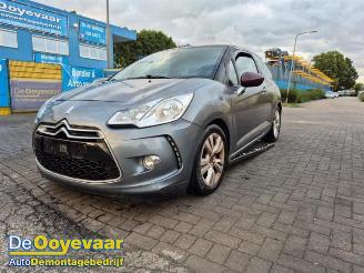 krockskadad bil bromfiets Citroën DS3 DS3 (SA), Hatchback, 2009 / 2015 1.6 VTi 120 16V 2011/8