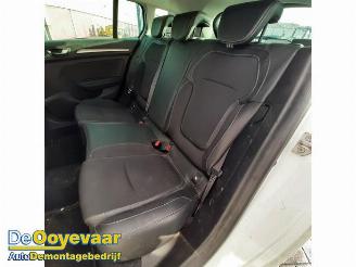 Renault Mégane Megane IV Estate (RFBK), Combi 5-drs, 2016 1.3 TCE 160 16V picture 7