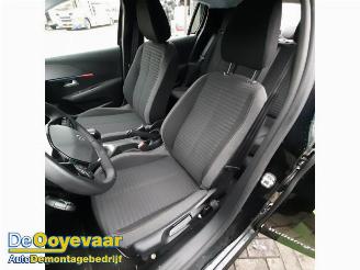 Peugeot 208 208 II (UB/UH/UP), Hatchback 5-drs, 2019 1.2 Vti 12V PureTech 75 picture 6