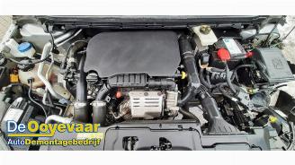 Peugeot 308 308 (L3/L8/LB/LH/LP), Hatchback 5-drs, 2013 / 2021 1.2 12V e-THP PureTech 110 picture 8