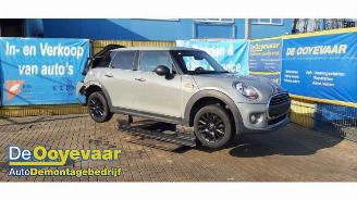 Uttjänta bilar auto Mini Mini Mini (F55), Hatchback 5-drs, 2013 1.2 12V One 2017/2