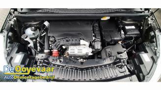 Opel Crossland Crossland (X), SUV, 2017 1.2 Turbo 12V picture 3