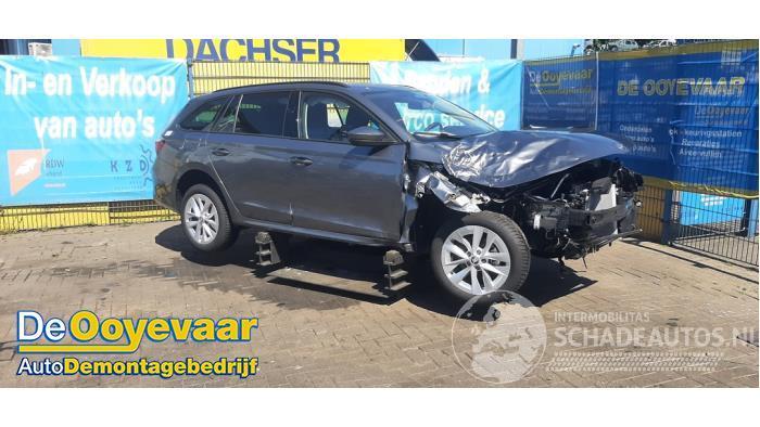 Skoda Octavia Octavia Combi (NXAC), Combi 5-drs, 2019 1.5 TSI 16V