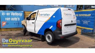 Dezmembrări autoturisme Renault Kangoo Kangoo Express (RFK), Van, 2021 1.5 Blue dCi 75 2024/8