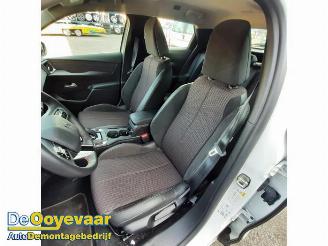 Citroën DS3 DS 3/Crossback (UC/UJ/UR), Hatchback, 2018 E-Tense 54 kWh picture 6