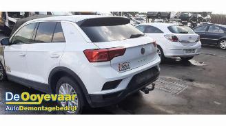 demontáž osobní automobily Volkswagen T-Roc T-Roc I, SUV, 2017 1.0 TSI 12V BlueMotion 2018/8