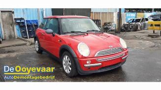 Autoverwertung Mini Mini Mini (R50/53), Hatchback, 2001 / 2007 1.6 16V One 2004/7