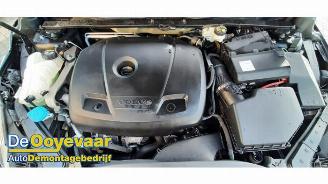 Volvo V-40 V40 (MV), Hatchback 5-drs, 2012 / 2019 2.0 T2 16V picture 8