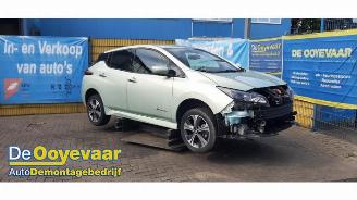 Vrakbiler auto Nissan Leaf Leaf (ZE1), Hatchback, 2017 39/40kWh 2018/3