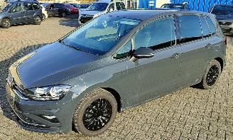 krockskadad bil auto Volkswagen Golf Sportsvan Volkswagen Golf Sportsvan VII Join 2018/6