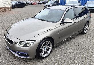 occasion passenger cars BMW 3-serie BMW 318 3 Touring 318 i Sport Line 2016/6
