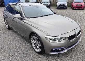 Gebrauchtwagen PKW BMW 3-serie BMW 318 3 Touring 318 i Sport Line 2016/6