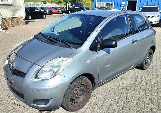 Schadeauto Toyota Yaris toyota yaris 2010/6