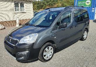  Peugeot Partner Tepee Partner Tepee Outdoor nieuwstaat pas nieuwe dis.riem 2017/5