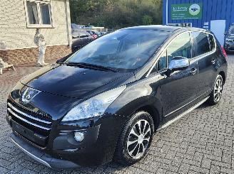 okazja samochody osobowe Peugeot 3008 peugeot 3008 diesel hybbride 4x4 full options 2012/4