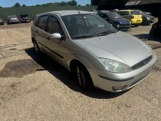 demontáž osobní automobily Ford Focus  2001/1