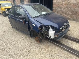 Auto da rottamare Toyota Yaris  2002/1