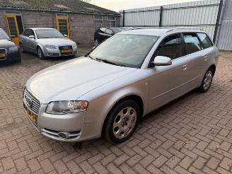 skadebil auto Audi A4 2.0 TFSI 2009/6