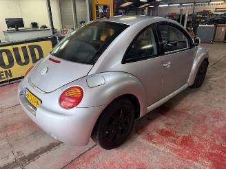 Volkswagen Beetle Highline picture 4