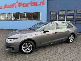 uszkodzony samochody osobowe Audi A4 Avant 2.0 TFSI 2021/11