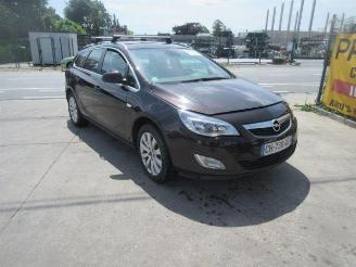demontáž osobní automobily Opel Astra BREAK 2012/7