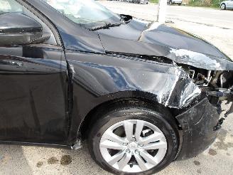 Peugeot 308  picture 13
