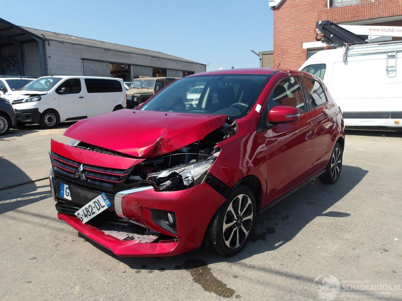 Mitsubishi Space-star REDLINE