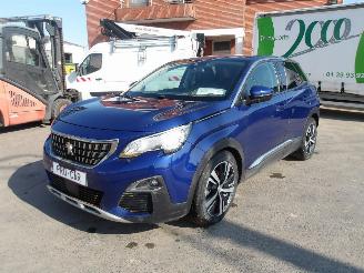 uszkodzony samochody osobowe Peugeot 3008 ALLURE 2019/4