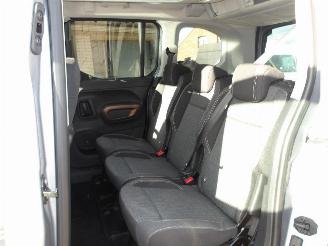 Peugeot Rifter GT -LINE picture 23