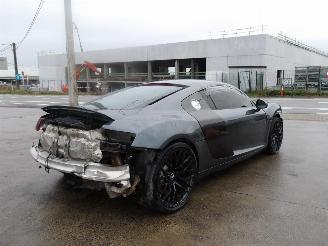 Audi R8 4.2 FSI V8 picture 6