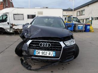 damaged passenger cars Audi Q3 2..0  QUATRO 2015/5