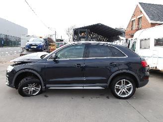 Audi Q3 2..0  QUATRO picture 7