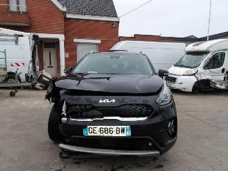Auto incidentate Kia Niro 1.6 GDI PLUG IN HY 2022/1