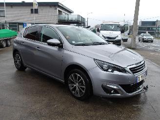 Coche accidentado Peugeot 308  2017/3