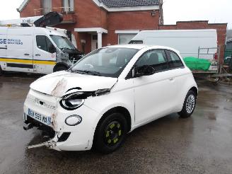 Fiat 500E  picture 8