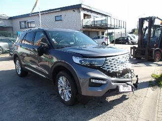 uszkodzony samochody osobowe Ford Explorer PLATIMIUN 2021/12
