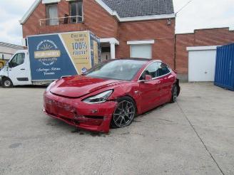 Coche accidentado Tesla Model 3  2019/6