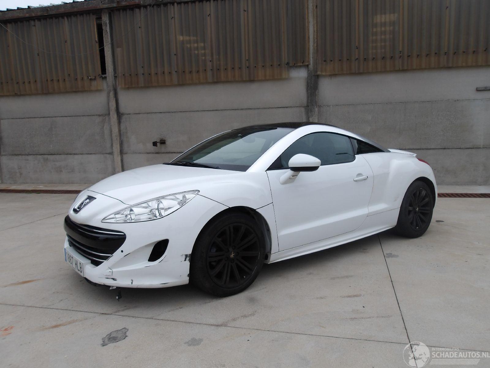 Peugeot RCZ 