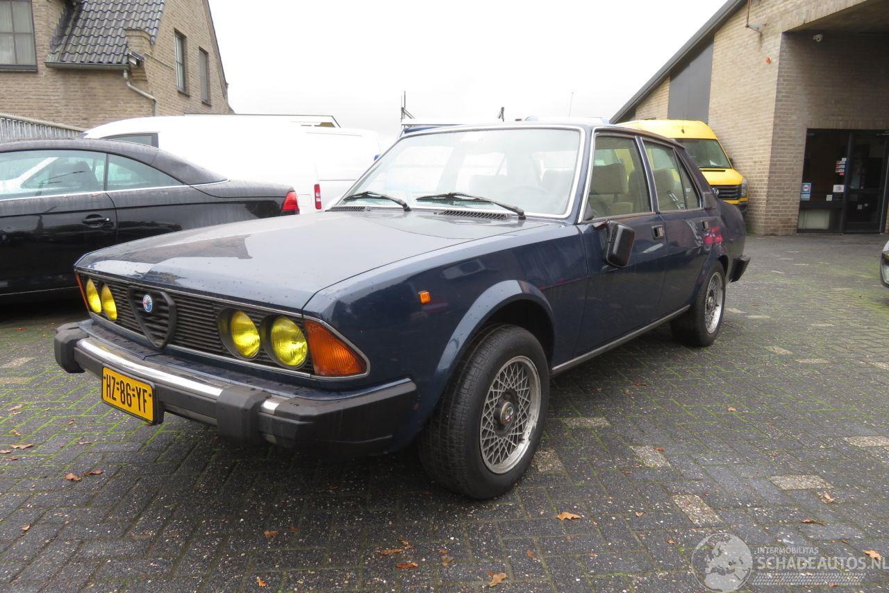 Alfa Romeo 6 2.5 AUTOMATIC SCHUURVONDST, UNIEKE AUTO