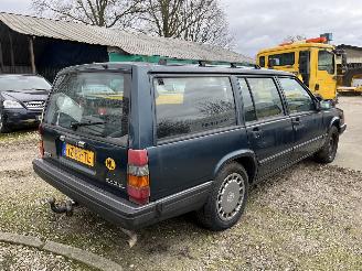 Volvo 940 Estate GL 2.3i picture 12