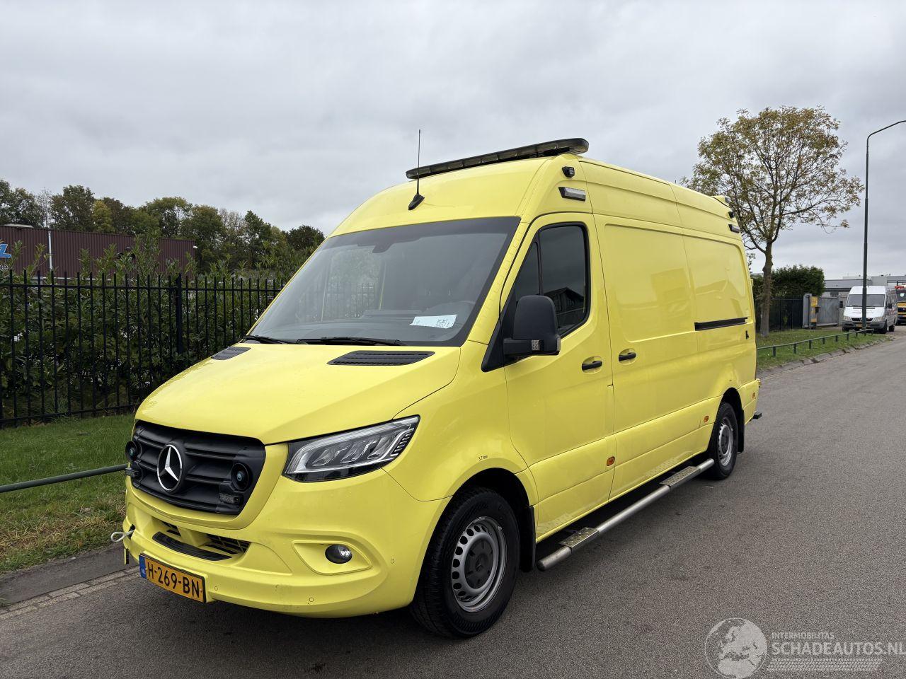 Mercedes Sprinter 319 CDI V6 EX AMBULANCE