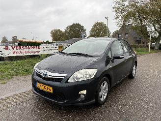 Damaged car Toyota Auris 1.8 Full Hybrid Business 2012/3