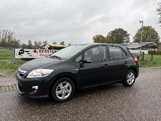 Toyota Auris 1.8 Full Hybrid Business picture 3
