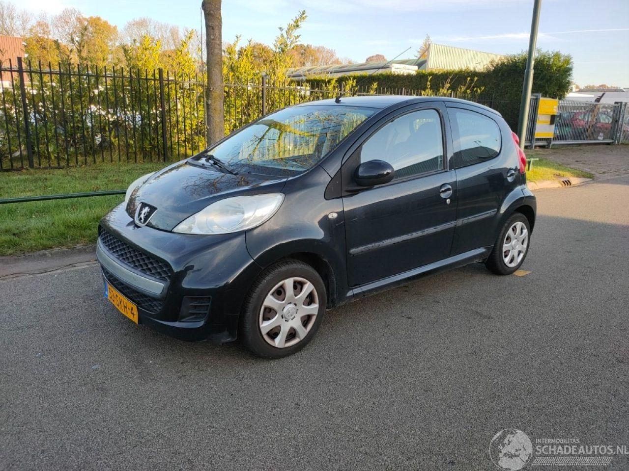 Peugeot 107 1.0 5 deurs airco