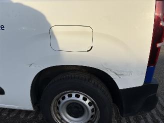 Opel Combo 1.5D L1H1 Edition airco picture 24